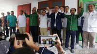 Partai NasDem berkunjung ke Sekber Koalisi Gerindra-PKB bersamaan dengan momentum Ketua Umum Partai Demokrat Agus Harimurti Yudhoyono yang menyatakan mendukung Anies Baswedan untuk menjadi bakal calon presiden. NasDem menyebut kunjungannya ke sekber Gerindra-PKB sudah direncanakan jauh-jauh hari.