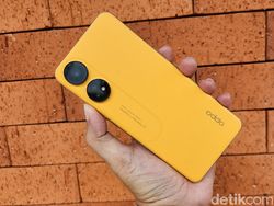Menggenggam Oppo Reno 8T 4G dan 5G yang Segera Hadir di RI