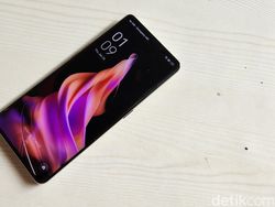Menggenggam Oppo Reno 8T 4G dan 5G yang Segera Hadir di RI