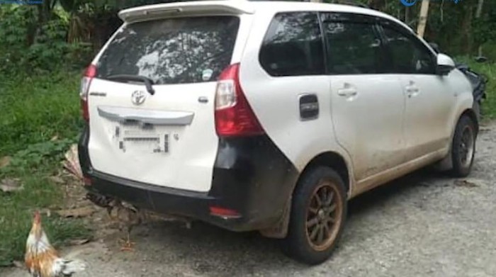 Penampakan mobil dikira milik penculik anak-anak yang bikin warga geger.