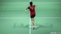 Putri KW harus mengakui keunggulan pemain unggulan ketiga, An Se-young, dengan skor 21-18, 7-21, 10-21.  