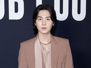 Hal Penting Sebelum War Tiket Konser Suga BTS Hari Ini