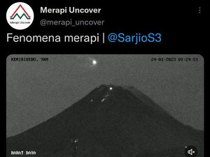 Geger Benda Asing di Atas Merapi yang Ternyata Satelit Militer AS