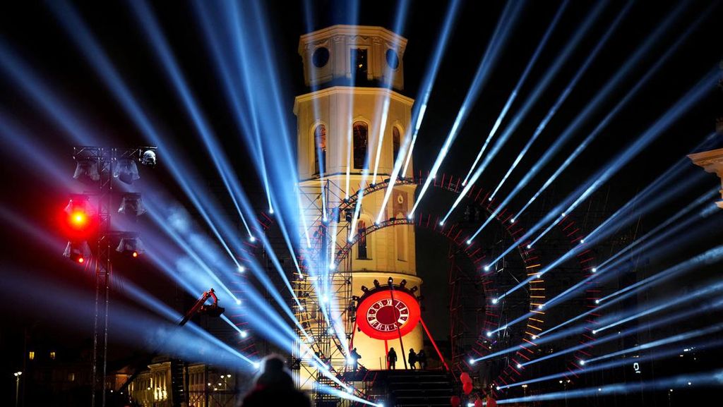Perayaan Memukau Hari Jadi Ibu Kota Lithuania ke-700