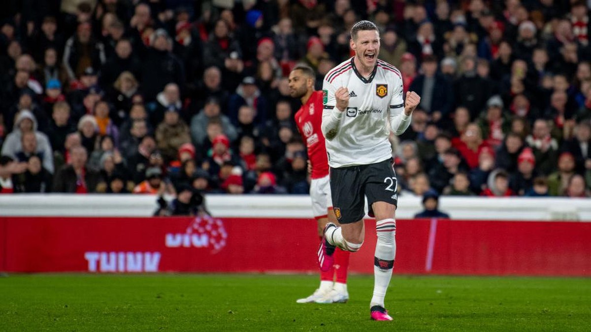 Wout Weghorst membuka rekening golnya untuk Manchester United. (Foto: Manchester United via Getty Imag/Ash Donelon)