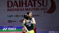 Kititharakul/Prajongjai mencapai match point dengan keunggulan 20-18 dan menuntaskan duel dengan kemenangan 21-18. Mereka pun lolos ke semifinal Indonesia Masters 2023.