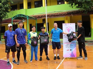 Gaungkan Sepakbola Wanita, ASBWI Coaching Clinic di Sekolah