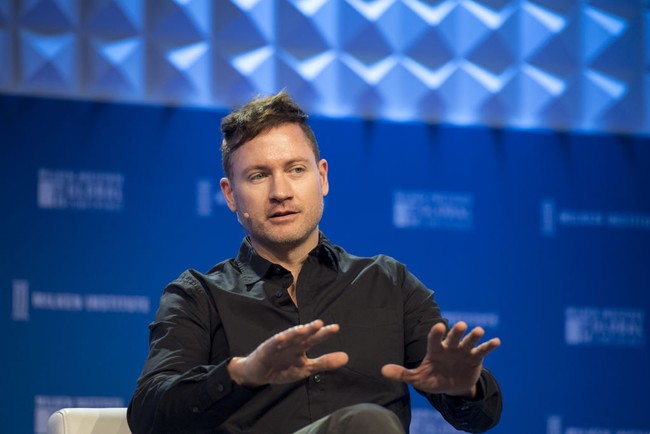 Bryan Johnson ingin memiliki tubuh selayaknya pemuda berusia 18 tahun. Lewat program Project Blueprint, dia melakukan serangkaian perawatan yang memungkinkan kualitas fisiknya jadi muda kembali. Foto: Getty Images