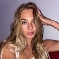 Selain selebgram, Dani Fae juga memiliki akun OnlyFans. Di platform berbagi foto dan video tersebut dia membagikan konten-konten eksklusif dan intim yang bisa diakses secara berbayar. Foto: Twitter/@itsdanifae