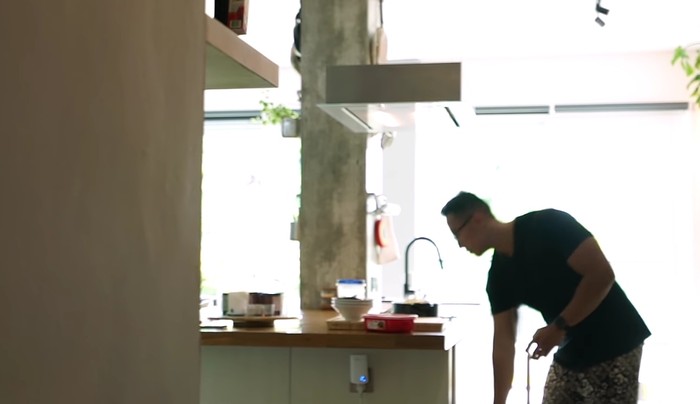 Dapur Yuda Bustara 10 Potret Dapur Chef Yuda Bustara yang Luas dan Komplet Peralatannya