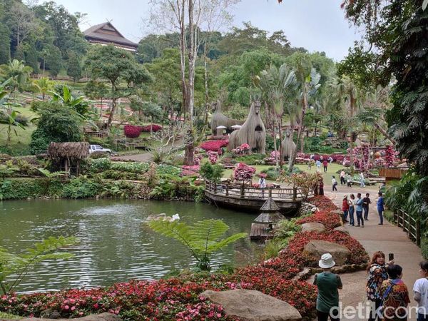 Adem dan Menentramkan, Taman Surga dari Thailand