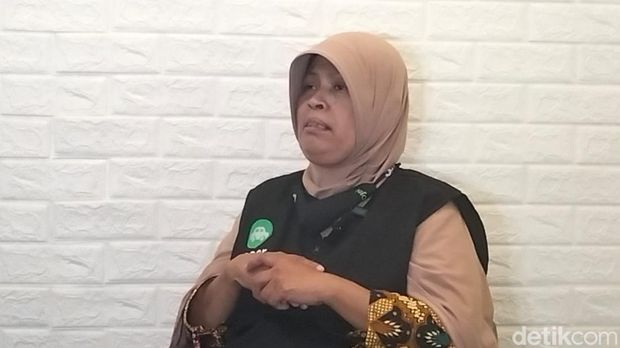 Driver online Sidoarjo nenek sebatang kara