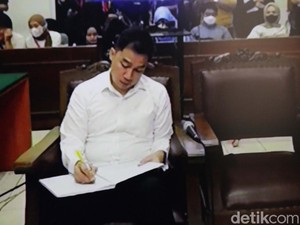 AKBP Arif Juga Dituntut Denda Rp 10 Juta Terkait Rusak CCTV Kasus Sambo