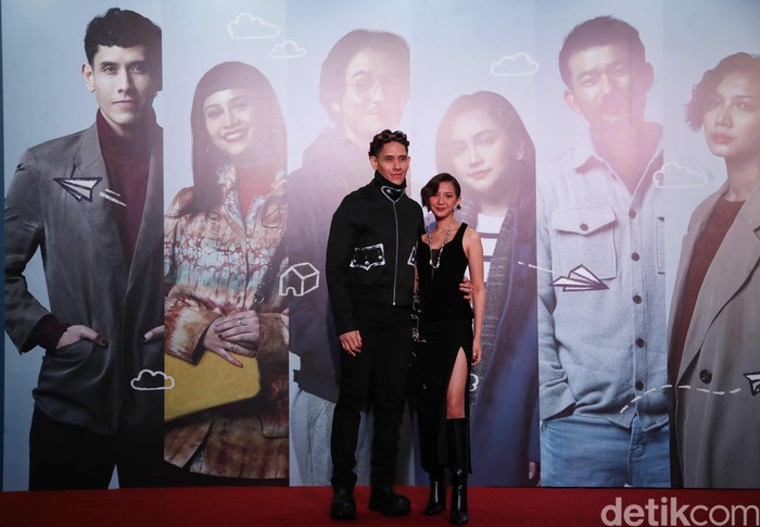 film jalan yang jauh jangan lupa pulang film jalan yang jauh jangan lupa pulang