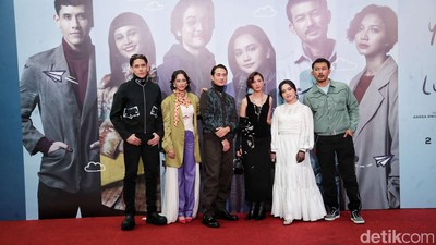 Keseruan Gala Premiere Film Jalan Yang Jauh Jangan Lupa Pulang