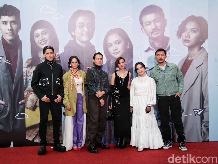 Keseruan Gala Premiere Film Jalan Yang Jauh Jangan Lupa Pulang