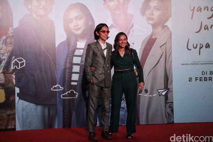 film jalan yang jauh jangan lupa pulang film jalan yang jauh jangan lupa pulang