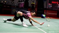 Pada babak penentuan itu, Jonatan akhirnya bisa kembali menang. Skor 21- sudah cukup meloloskan Jonatan ke semifinal.