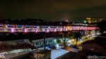 Keren, Kelap-kelip Lampu Skywalk Kebayoran Lama di Malam Hari