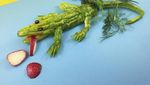 Kreatif! Buah dan Sayuran Ini Dipahat Jadi Karya Seni yang Keren