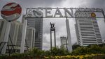Logo KTT ASEAN Summit 2023 Hiasi Kawasan Bunderan HI