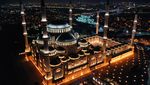 Masjid Agung di Turki Bersinar Saat Peringati Laylat al-Raghaib