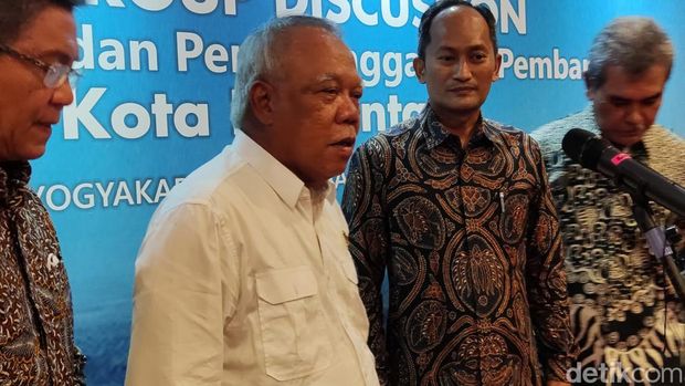 Menteri PUPR Basuki Hadimuljono di UGM, Jumat (27/1/2023)