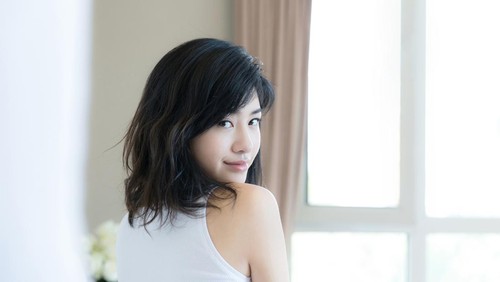 Ilustrasi model potongan rambut.