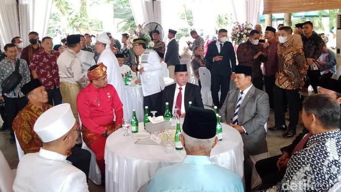 Momen Hangat Prabowo, Edy dan Bobby di Acara Nikahan Dahnil Anzar.