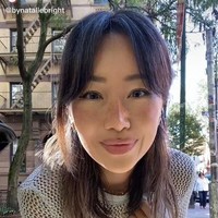 Para wanita (muda) tidak mau menjadi temanku ketika mereka tahu bahwa aku berusia 41 tahun, tulisnya. Foto: Instagram/TikTok Natalie Bright