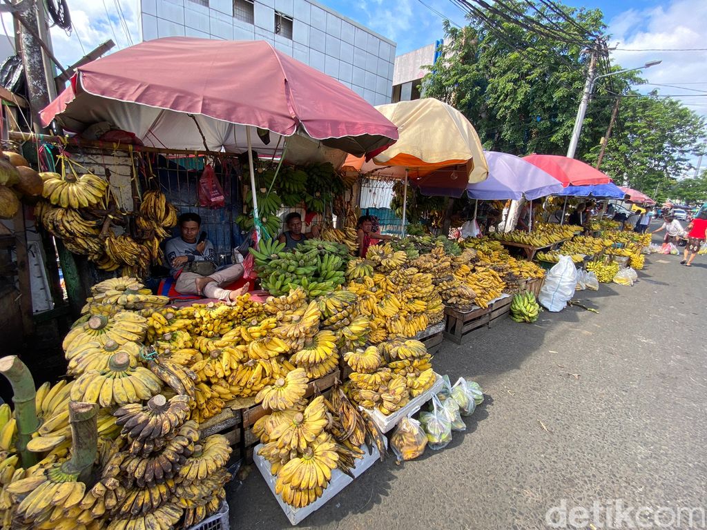 Pasar kebayoran baru