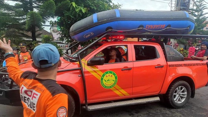 pencarian bocah hilang tercebur selokan