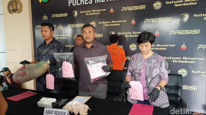 Polisi tangkap kusir delman di Jakbar yang aniaya bayi sendiri hingga tewas.