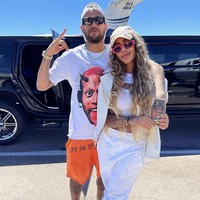 Sang kakak menjadi salah satu pesepak bola terkaya di dunia. Tak heran jika Rafaella juga ikut menikmati kekayaan Neymar. Foto: dok. Instagram