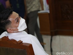 Hal Memberatkan Tuntutan Chuck Putranto: Turut Serta Ganti CCTV Kasus Sambo