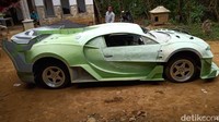 Proses pembuatan replika Bugatti Vision GT di Bangkalan/Foto: Kamaluddin
