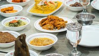 5 Restoran Padang Premium di Jakarta, Buat Makan Siang Habis Gajian