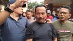Penampakan Eks Wali Kota Blitar Samanhudi Saat Digiring ke Polda Jatim