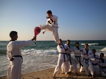 Arti Warna Sabuk Taekwondo Berdasarkan Tingkatan dan Urutannya