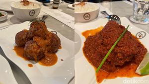 Yummy! Lezatnya Rendang dan Daging Chabek ala Peranakan di Restoran Violet Oon
