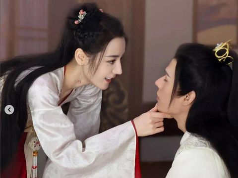Dilraba Dilmurat Dilraba Dilmurat membintangi drama China, The Legend of Anle