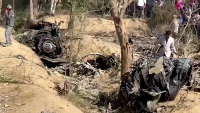 Penampakan Puing Jet Tempur India yang Tabrakan Saat Latihan