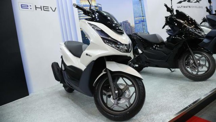 Honda PCX Hybrid.