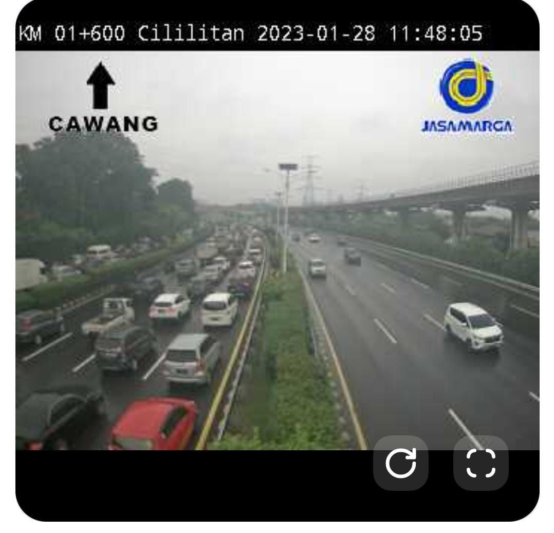 Kemacetan di ruas Tol Jagorawi Sabtu (28/1/2023)-(dok. Travoy)