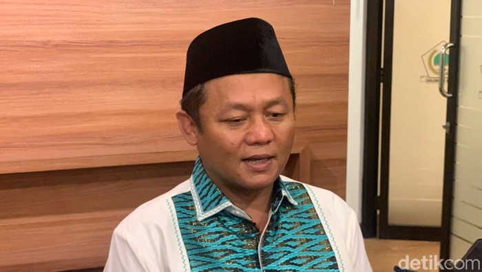 Ketua Golkar Jatim Sarmuji