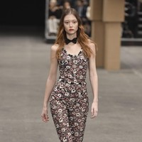 Inilah koleksi terbaru Chanel Haute Couture Spring/Summer 2023.  Foto: Dok. Getty images.