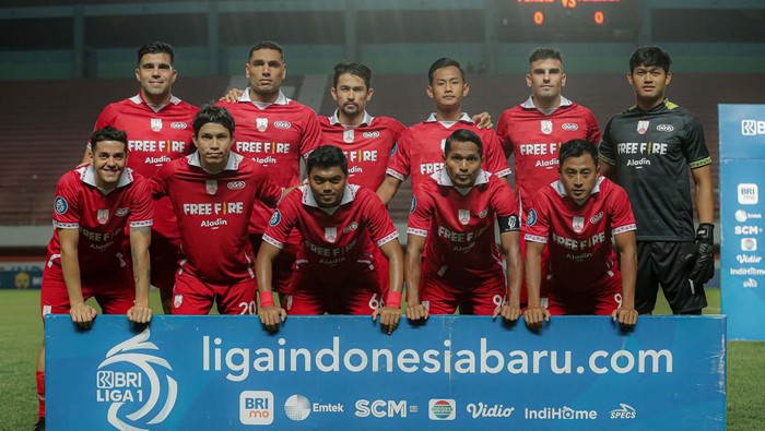Persis Solo.