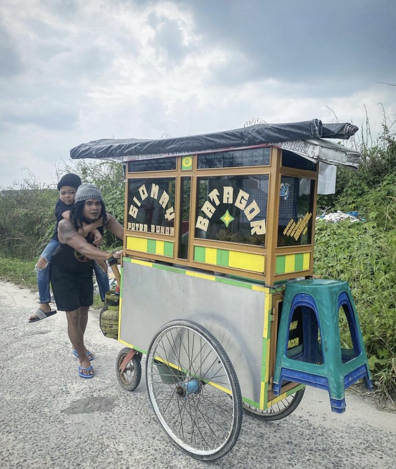 Resmi Menikah! Ini Momen Makan Bersama Maell Lee dan Anggita Oktaviani Resmi Menikah! Ini Momen Makan Bersama Maell Lee dan Anggita Oktaviani