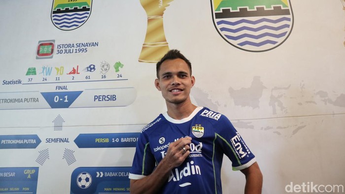 Rezaldi Hehanussa, pemain baru Persib Bandung.