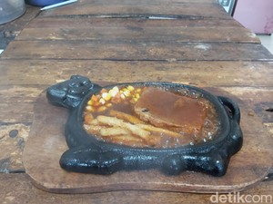 Murah Banget! Tempat Ini Tawarkan Steak Harga di Bawah Rp 20 Ribu